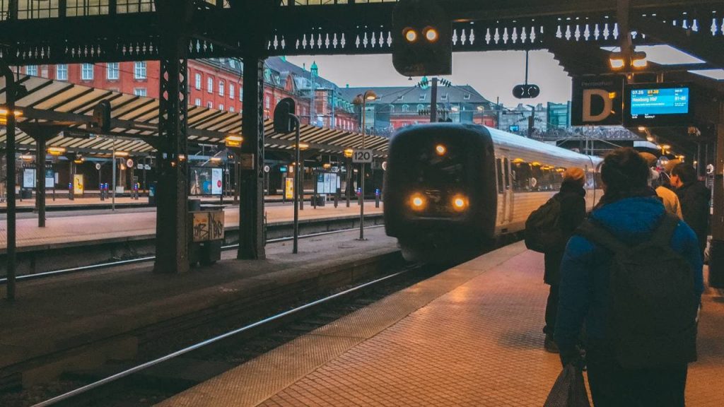 Como Funciona Viajar de Trem pela Escandinávia na Europa Oslo Noruega Estocolmo Suécia Copenhague Dinamarca Dicas de Viagem Informações Relato Blog O Mundo Por Ste omundoporste Stephanie Ste Vasques